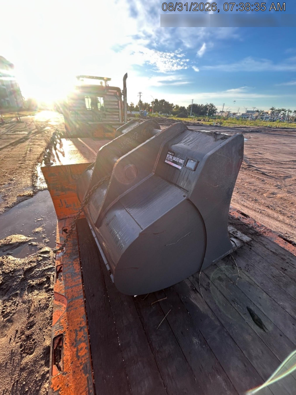 2025 CASE 36" Bucket - Case
