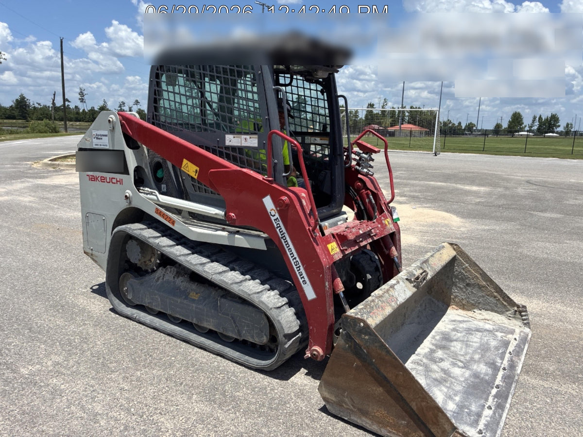 2023 TAKEUCHI TL8R2-CR