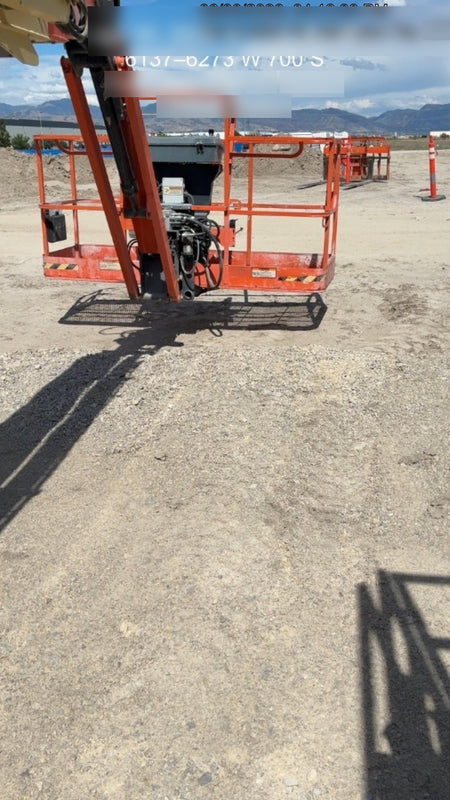 2021 JLG 660SJ