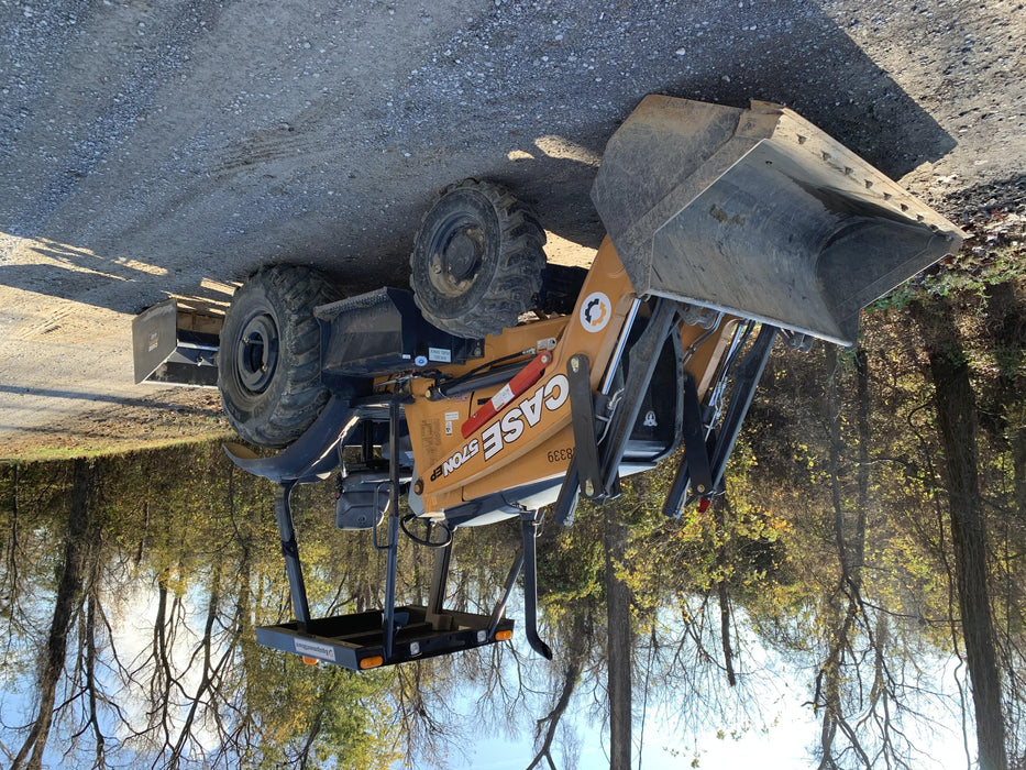 2019 Case 570N EP Canopy, 4WD, GP Front Bucket, Dual Tilt Cylinder, 84" Box Blade w/ Scarifier, Wheel Weights, Beacon