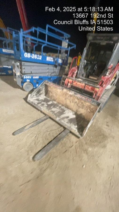 2024 ARROW MATERIAL HANDLING F5100CB