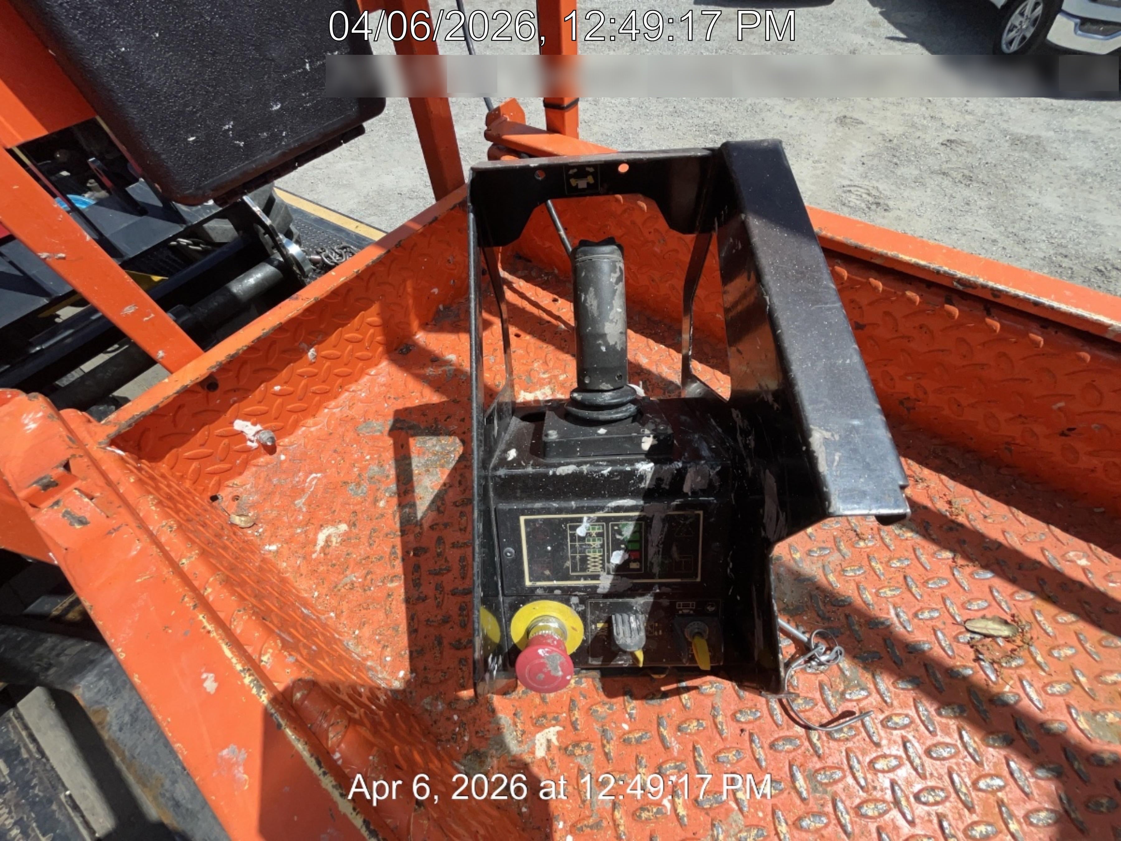 2021 JLG ES1330L