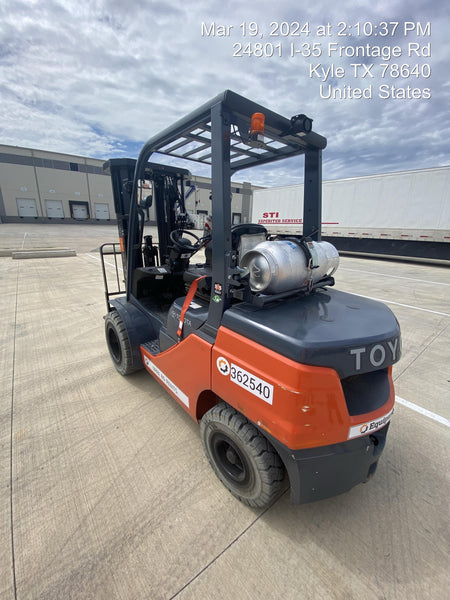 2023 TOYOTA 8FGU30 LP - Quad