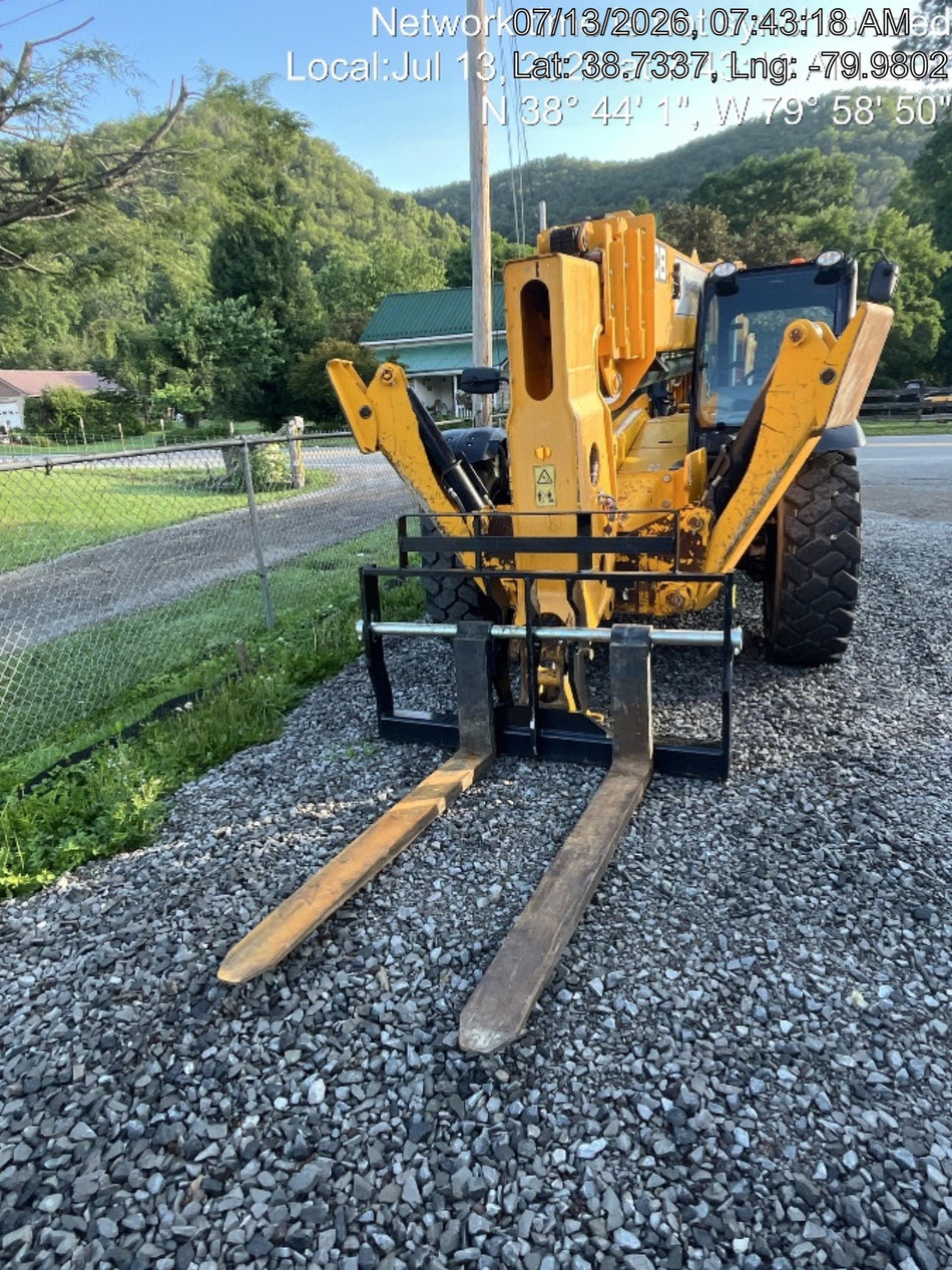 2022 JCB 512-56