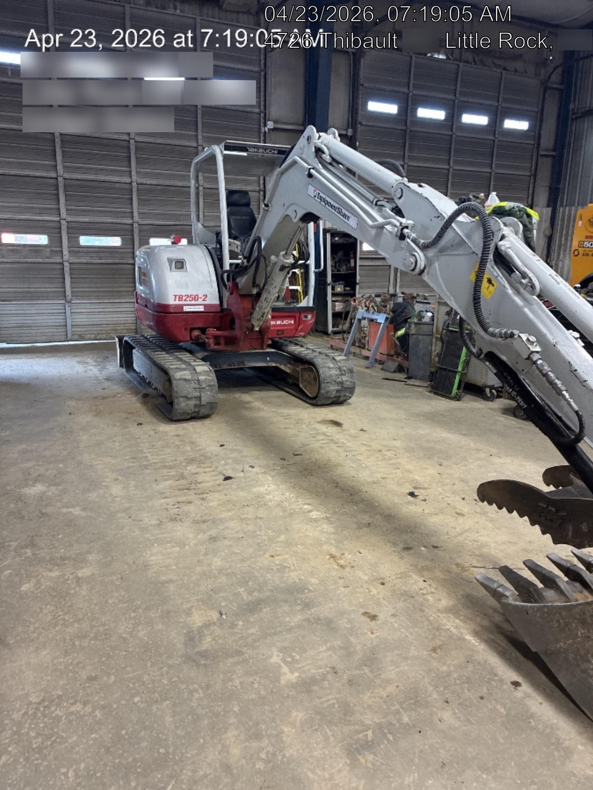 2021 TAKEUCHI TB250-2