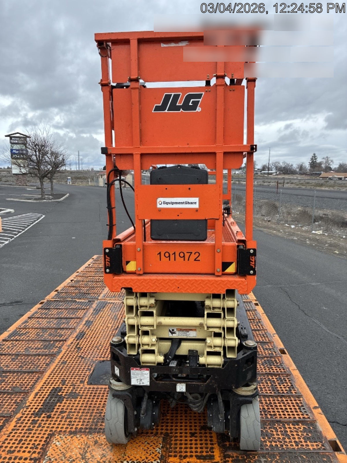2021 JLG ES1932