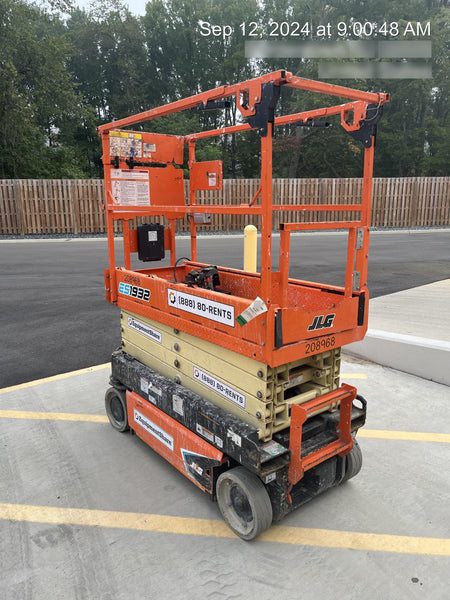 2022 JLG ES1932