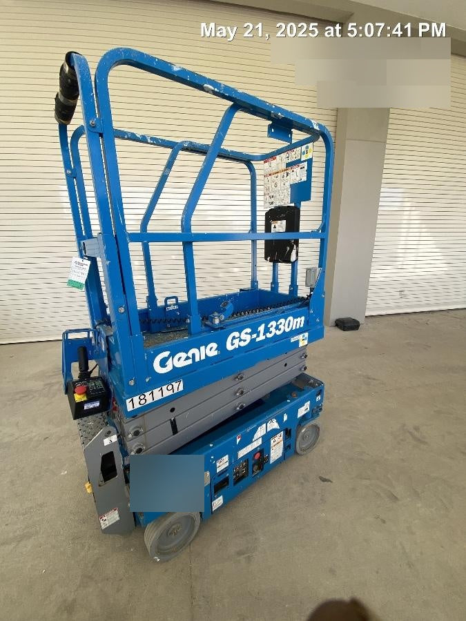 2021 GENIE GS-1330m