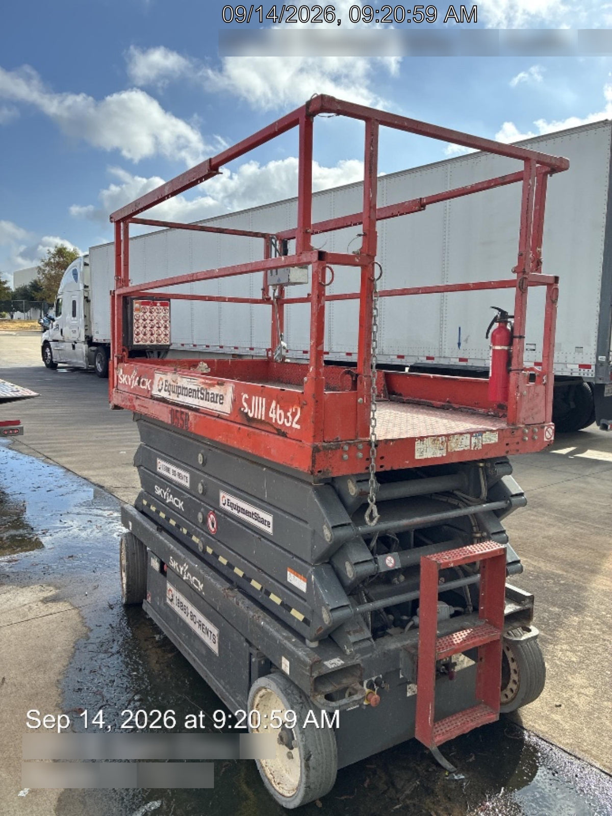 2015 Skyjack SJIII-4632 Skyjack SJIII-4632 32' Scissor Lift