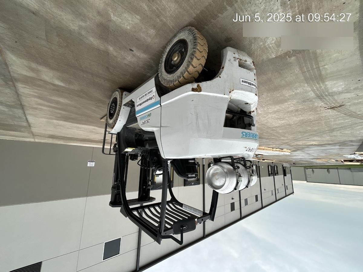 2022 UNICARRIER PF80N