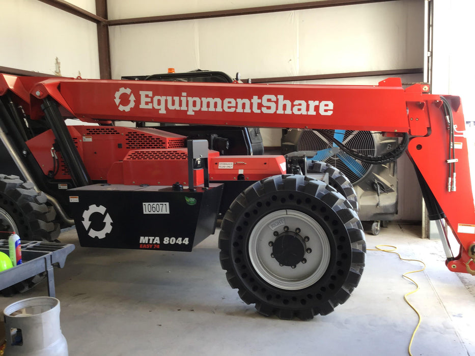 2020 MANITOU MTA8044