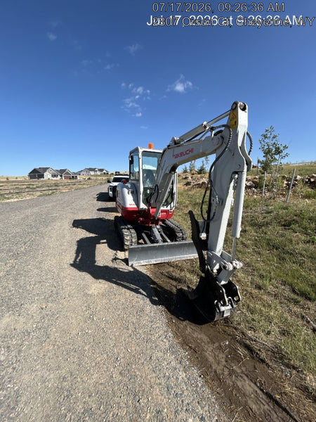 2025 TAKEUCHI TB235-2CR