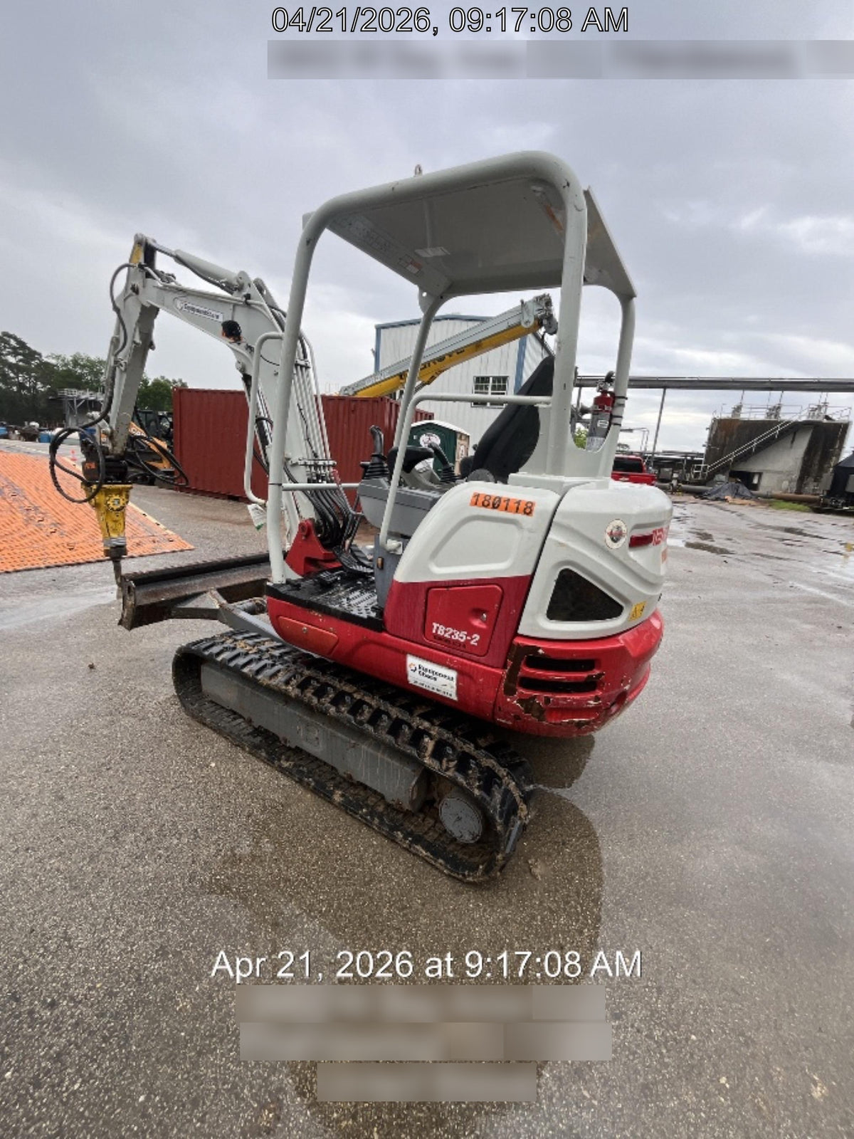 2021 TAKEUCHI TB235-2R