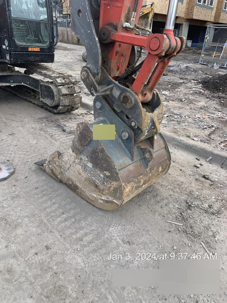 2020 DOOSAN 36"  Bucket - Doosan