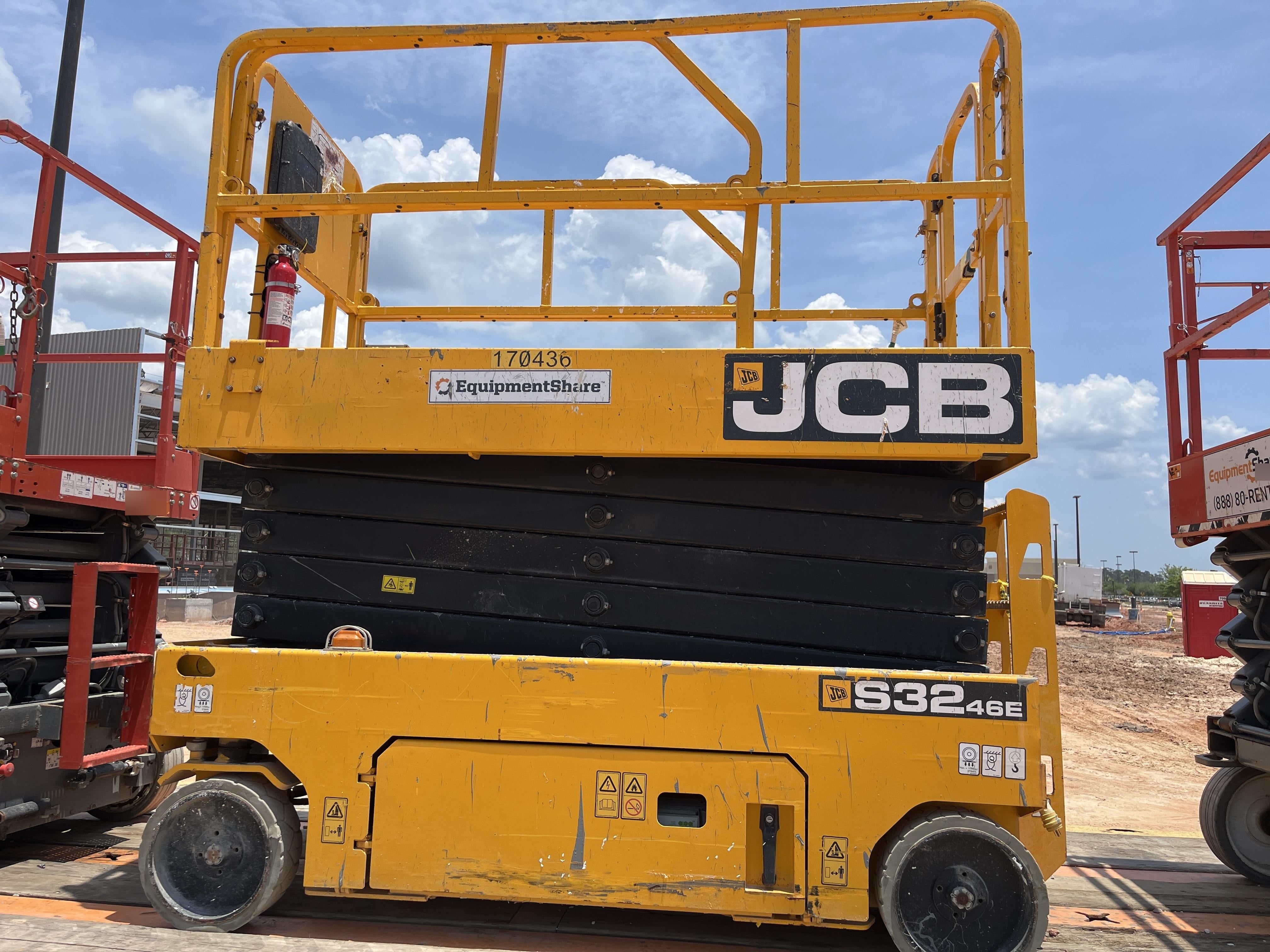 2021 JCB S3246E