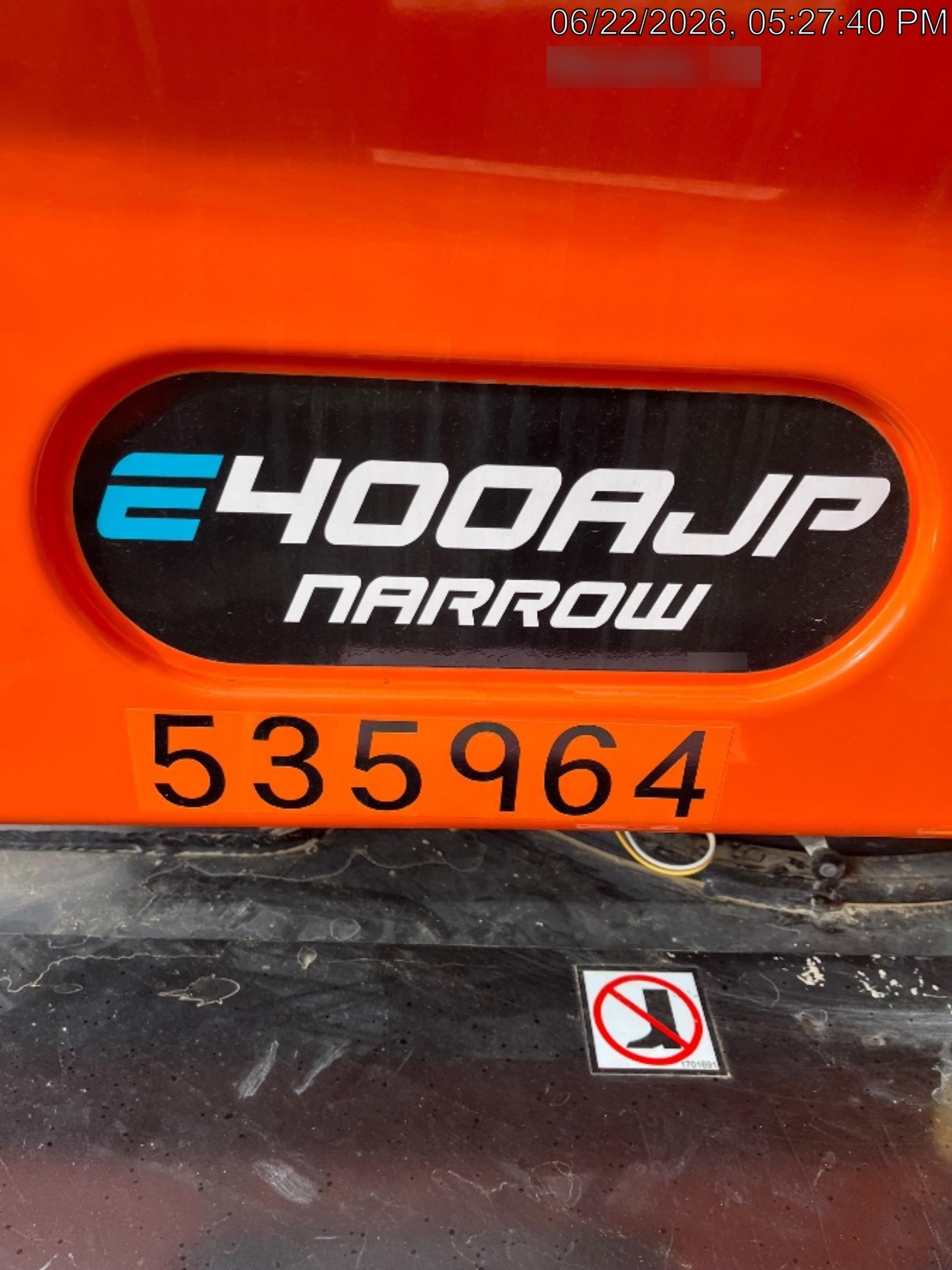 2025 JLG E400AJP Narrow