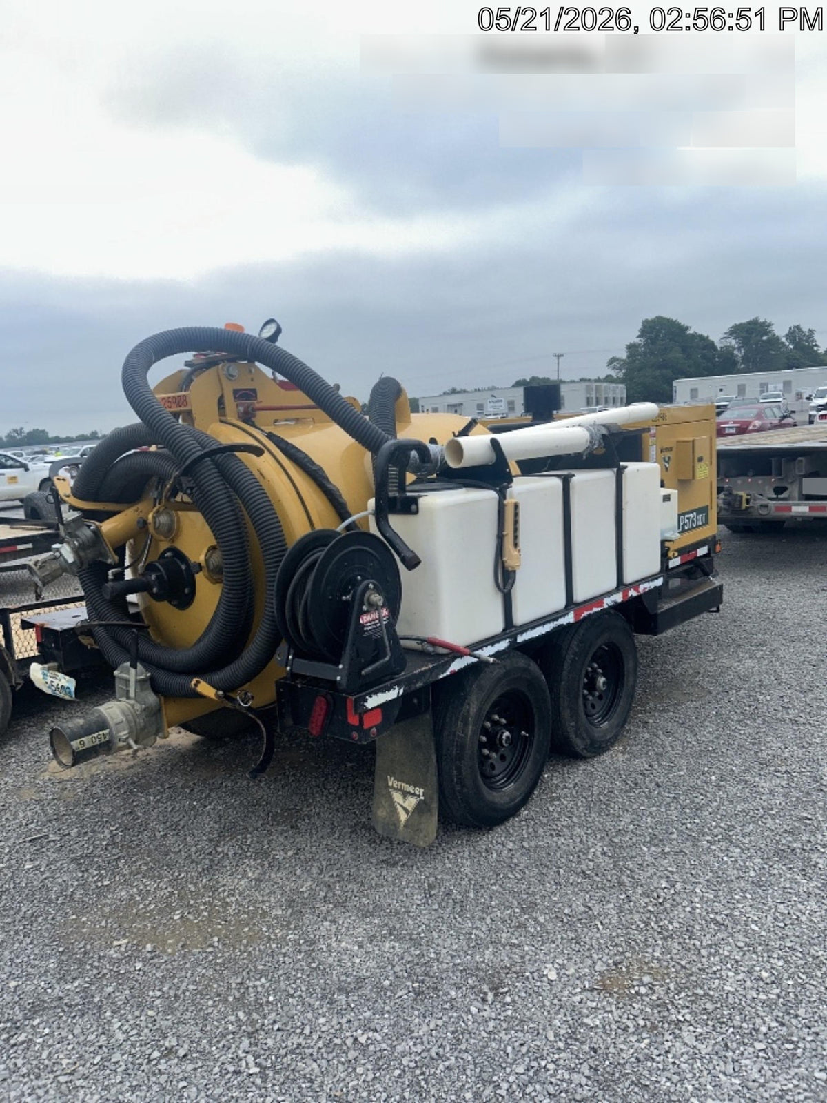 2022 Vac-Tron LP573XDT T4 Koehler Diesel Engine, 500 Gallon Debris Tank, x2 100 Gallon Water Tanks