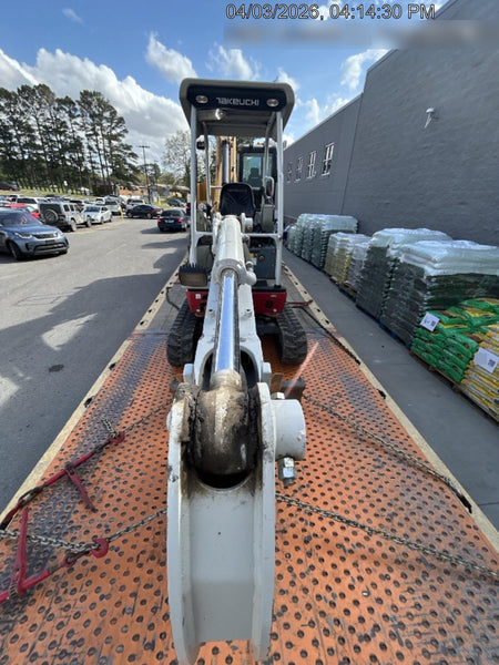 2022 TAKEUCHI TB20e