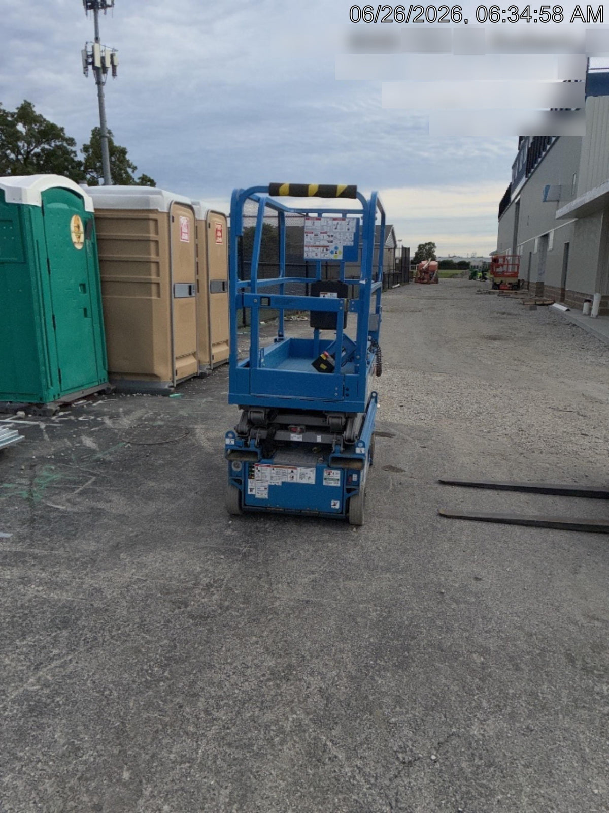 2023 GENIE GS-1432