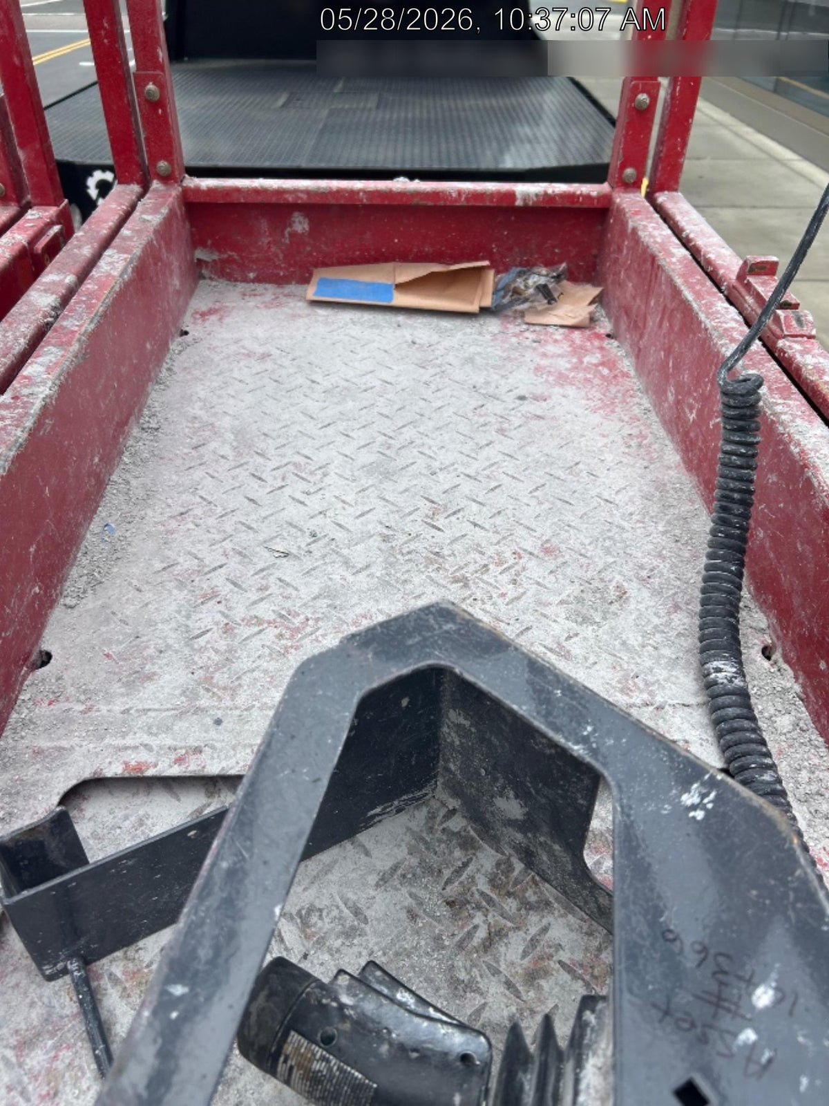 2020 MEC 1330SE Solid NM Tires, Steel Swing out Doors, LCS, Beacon, 900W Inverter