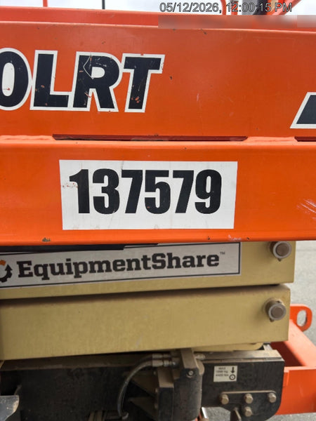 2021 JLG 330LRT