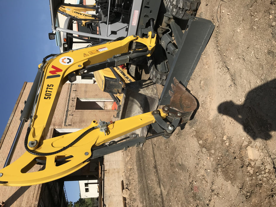 Wacker Neuson EZ36 Canopy unit with one Bucket