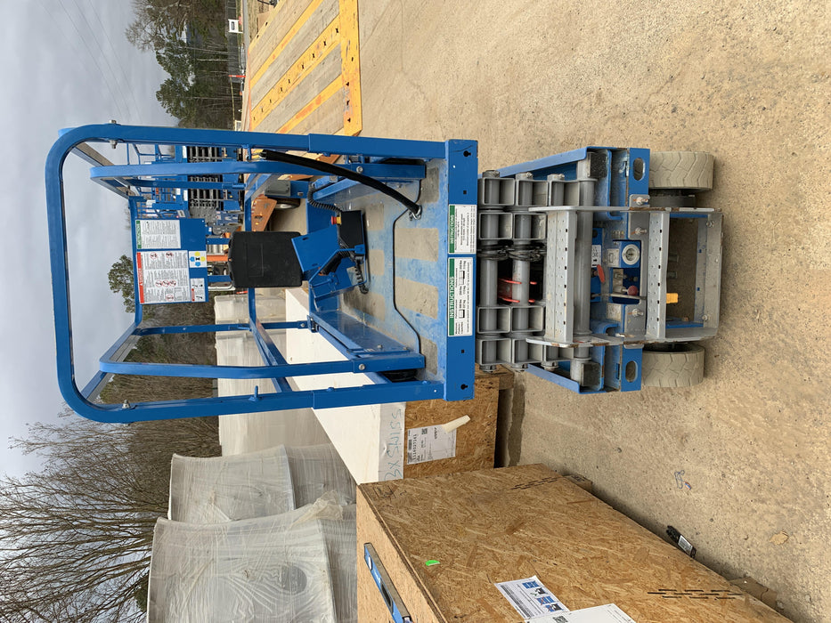 2019 Genie GS-1930 Fixed Rails with Chain Entry