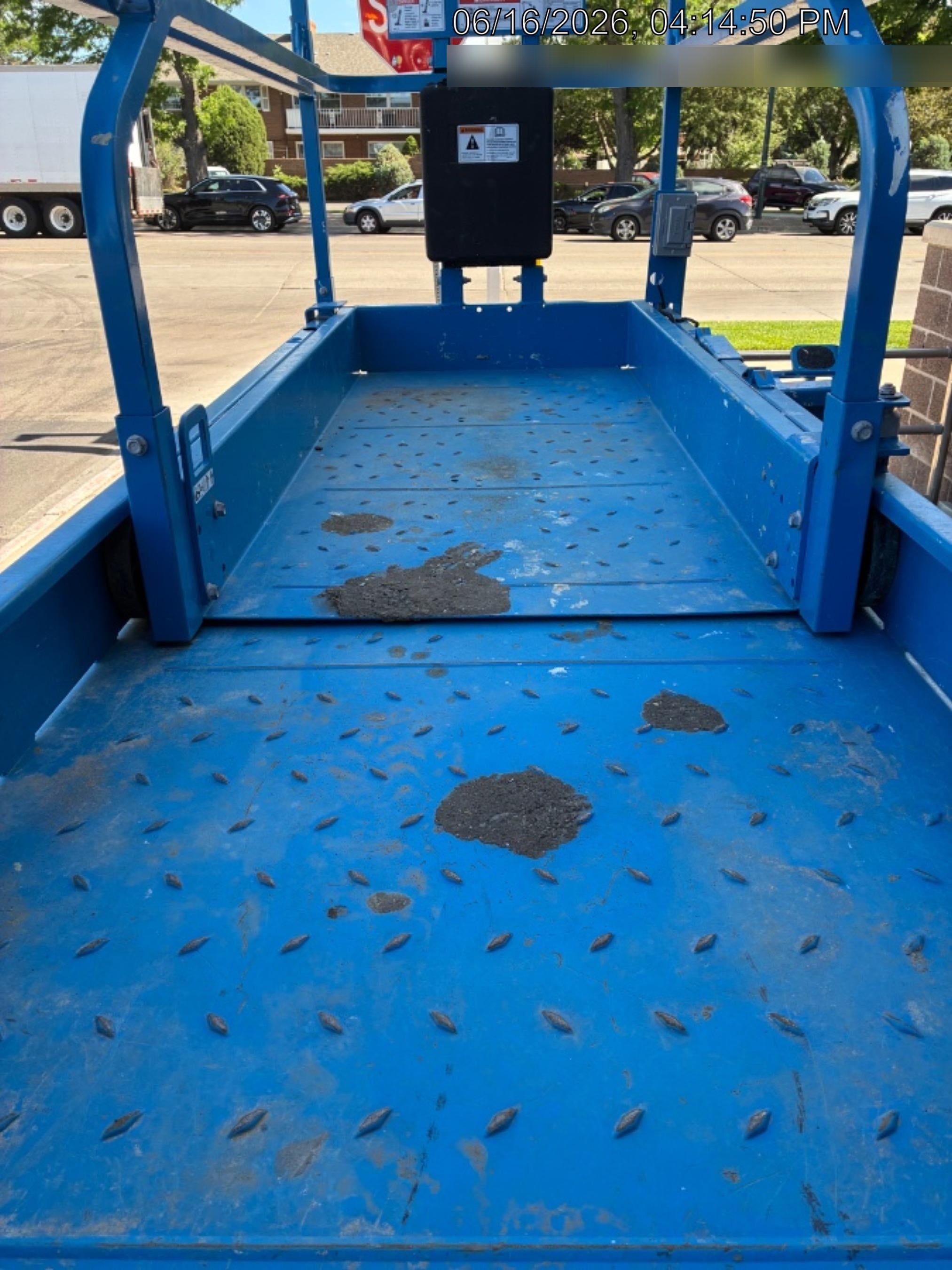 2023 GENIE GS-2632