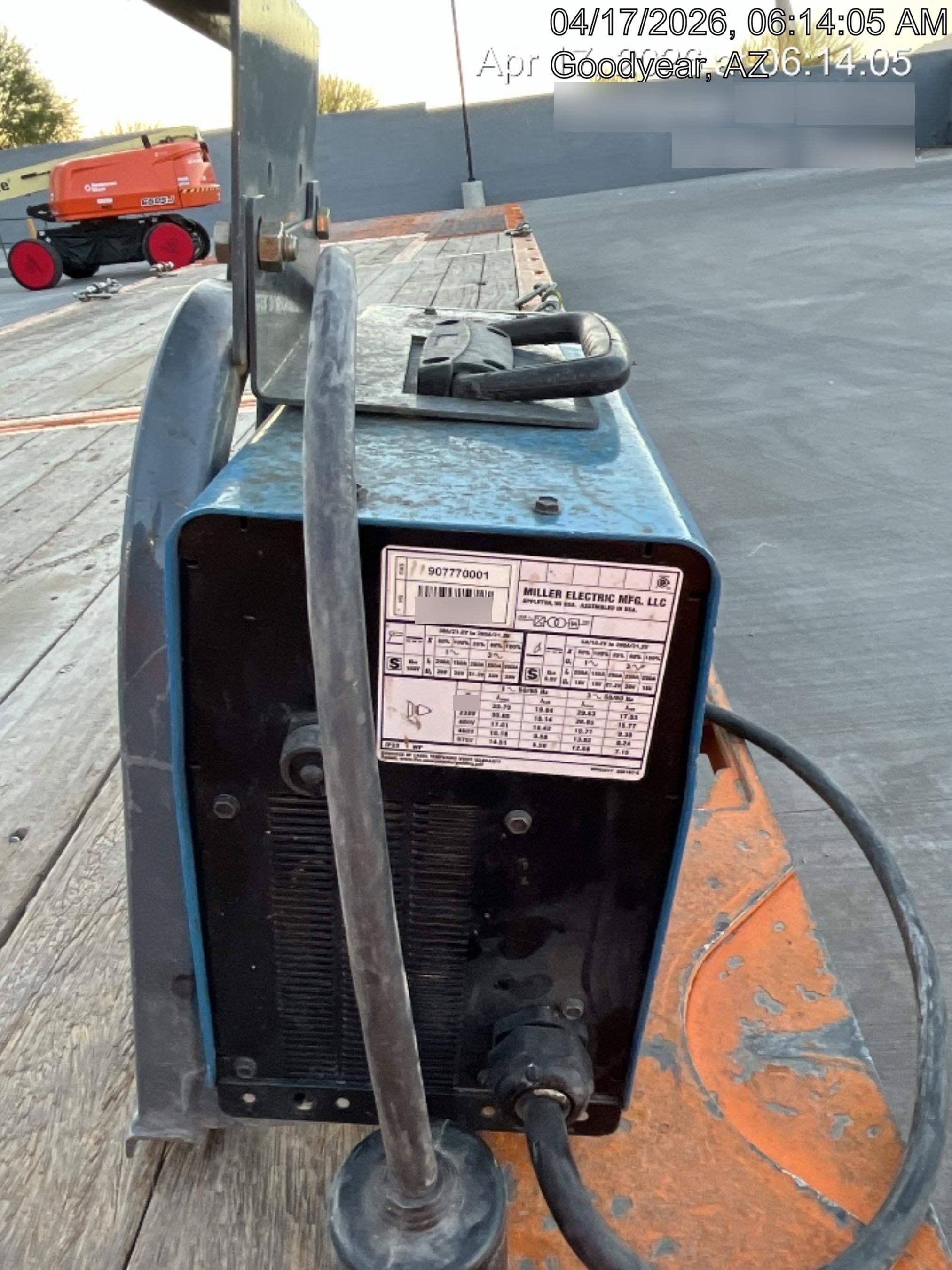 2025 MILLER ELECTRIC CST-282