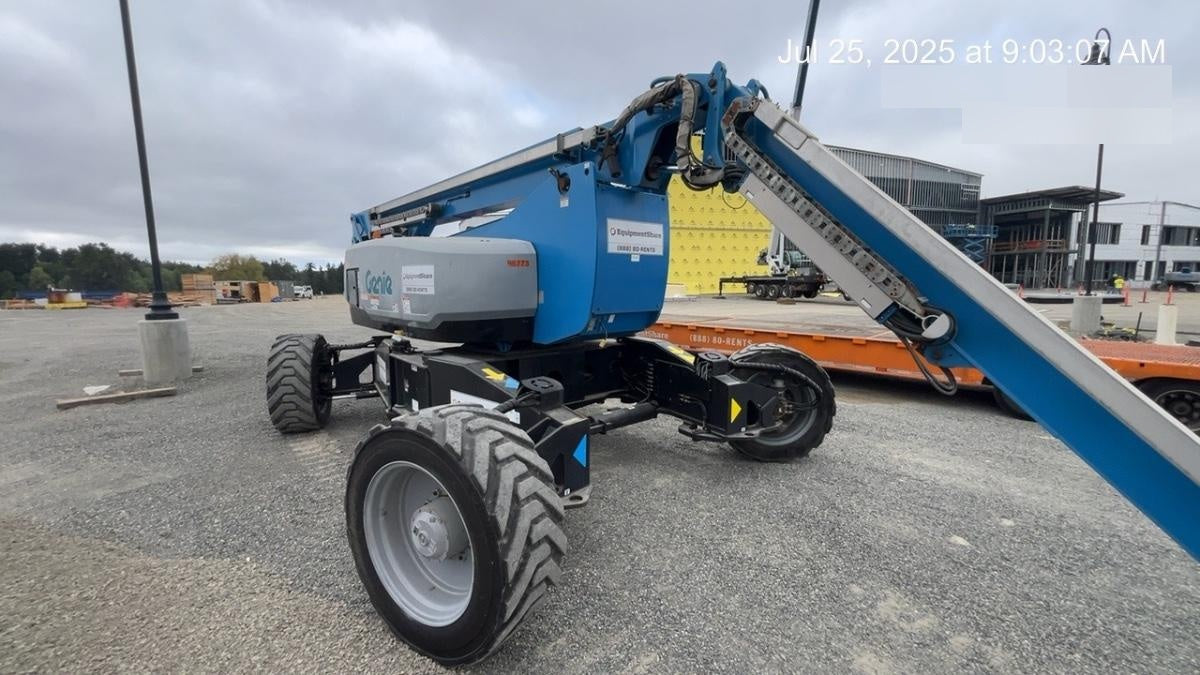 2020 GENIE Z-135/70