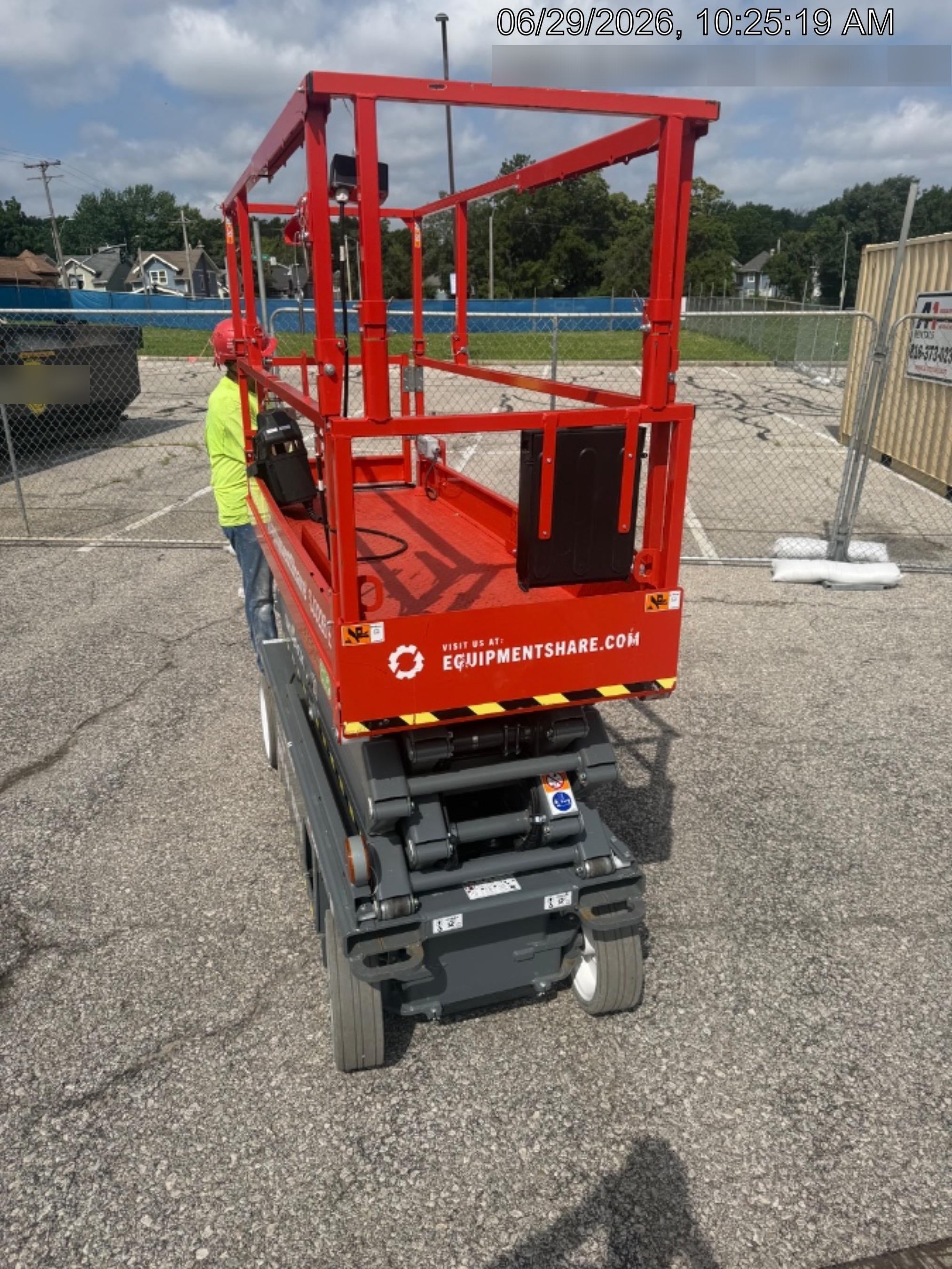 2025 SKYJACK SJ3226