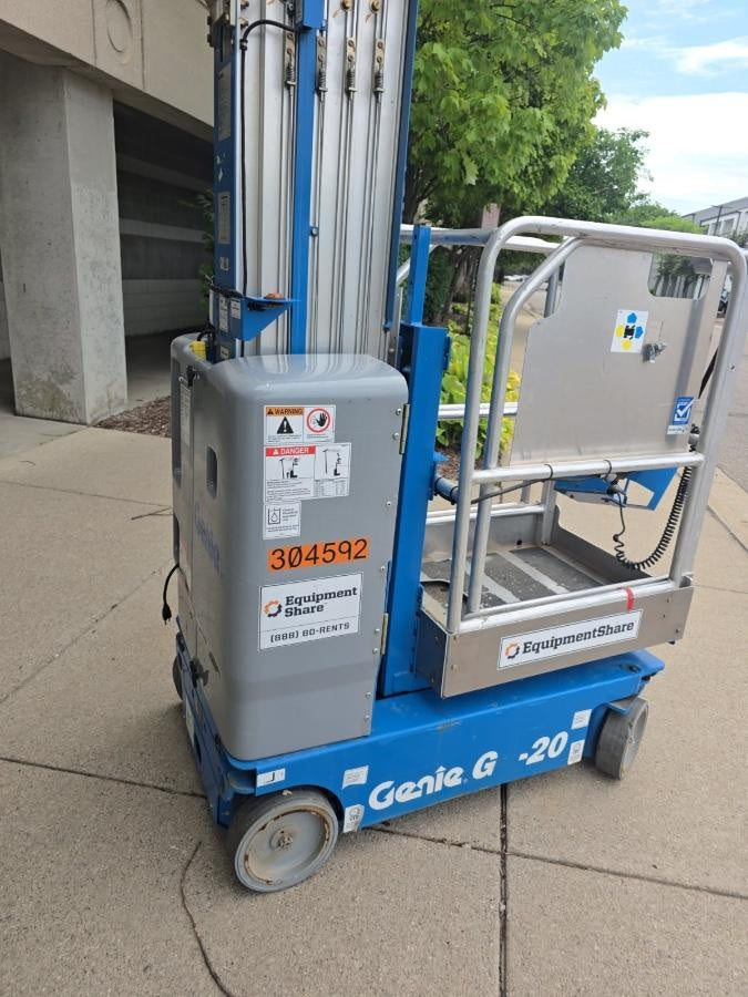 2023 GENIE GR-20