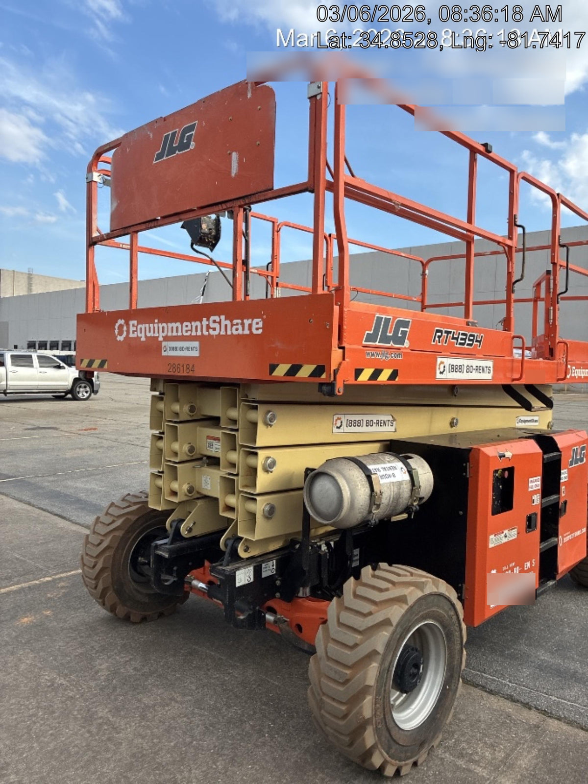 2022 JLG RT4394