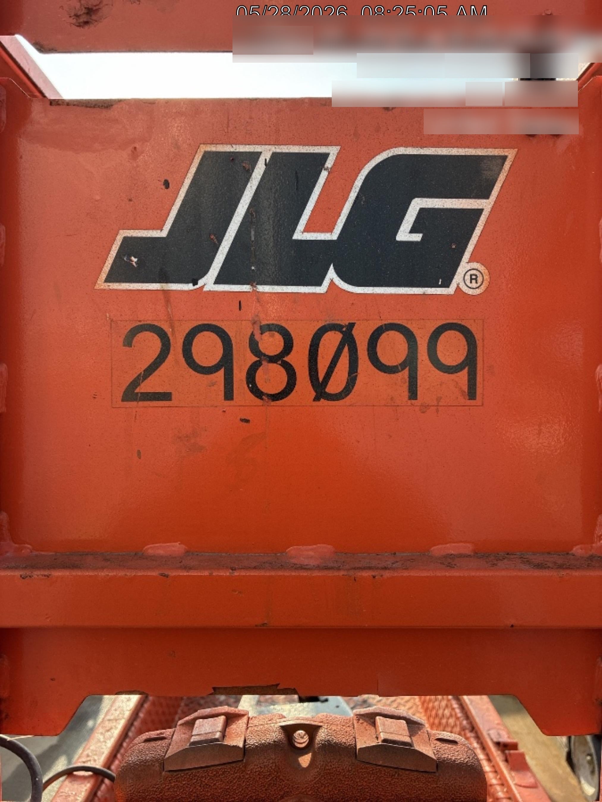 2023 JLG ES1932