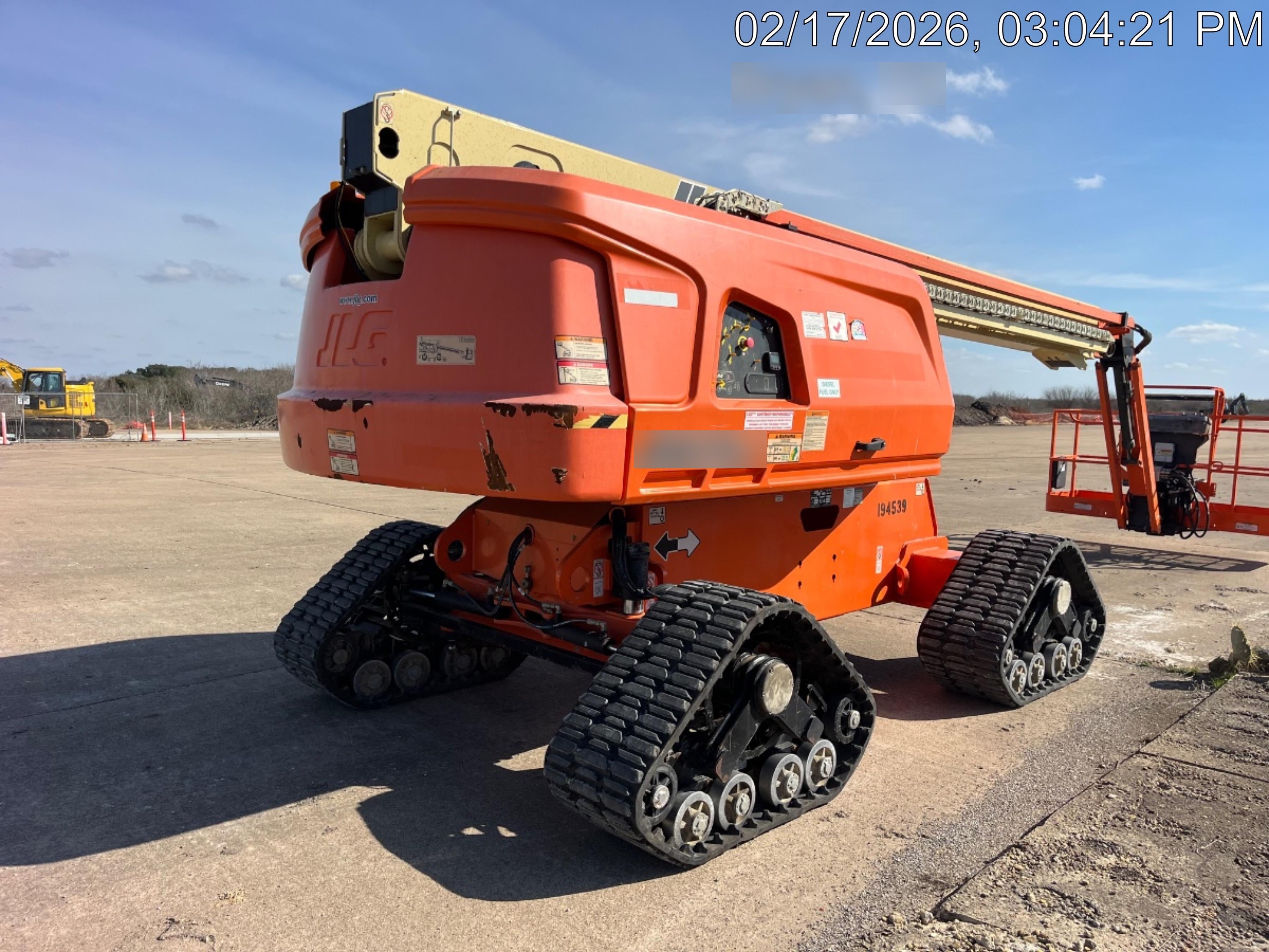 2021 JLG 660SJ Quad Track