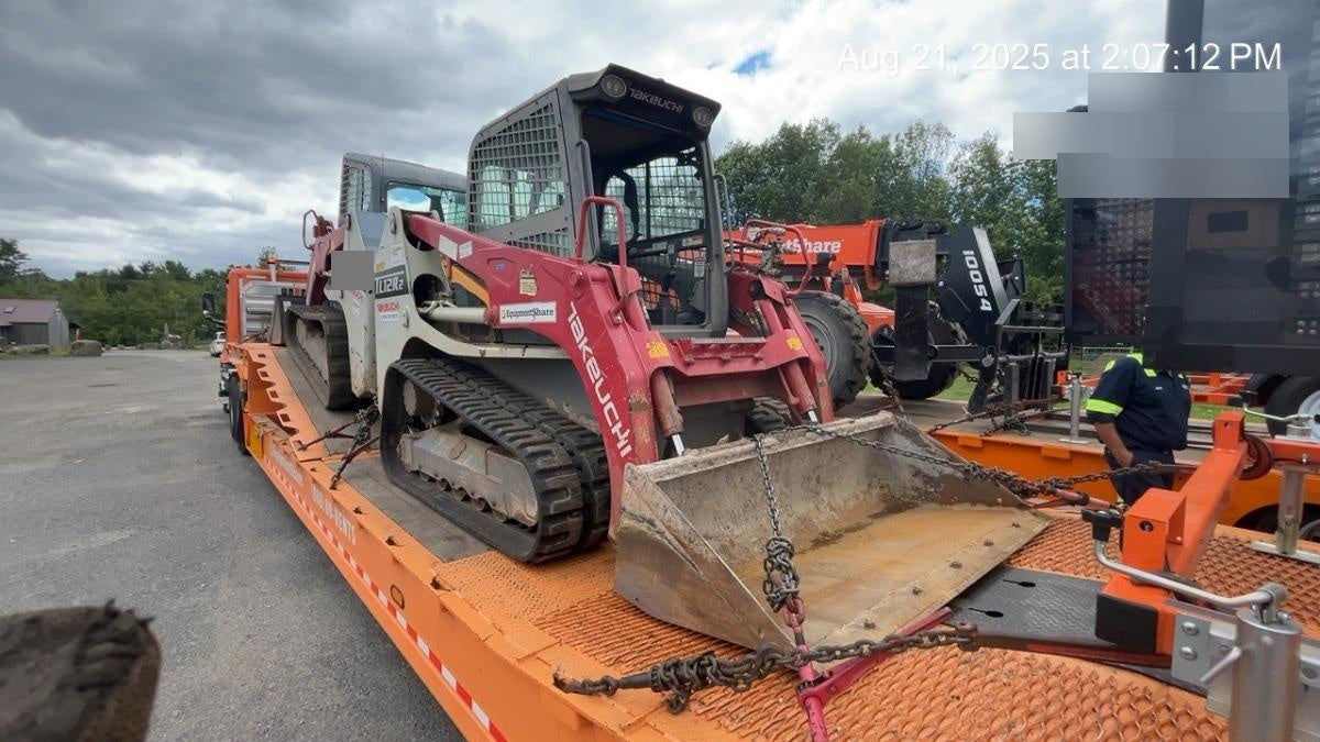 2020 Takeuchi TL12R2-CR Cab/Heat/Air, 111hp, Hydraulic QC