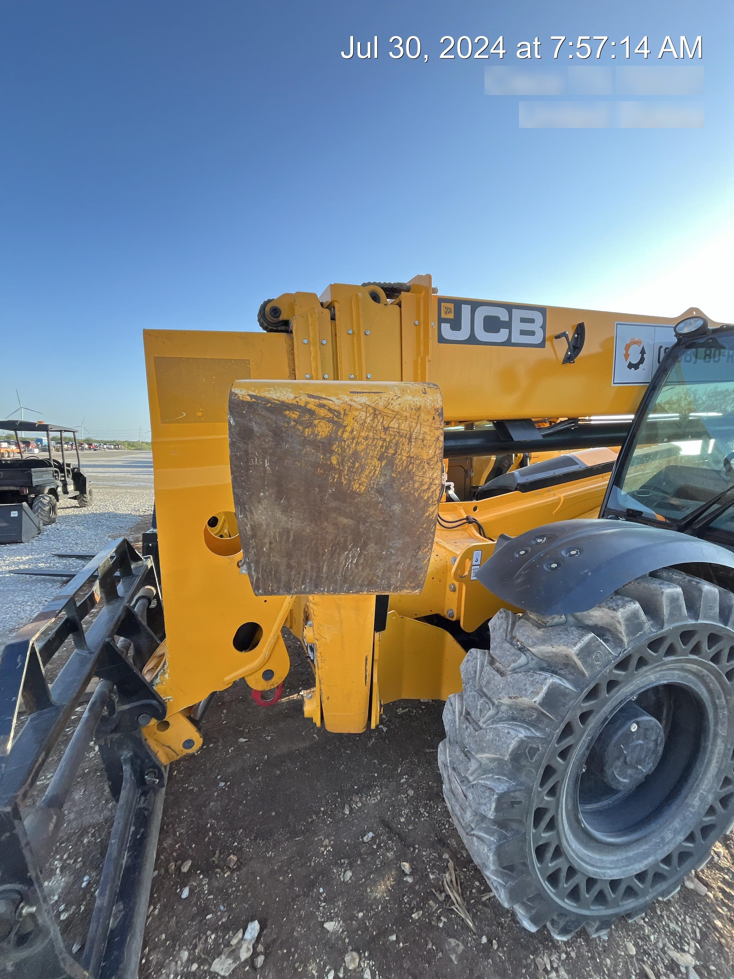 2023 JCB 512-56