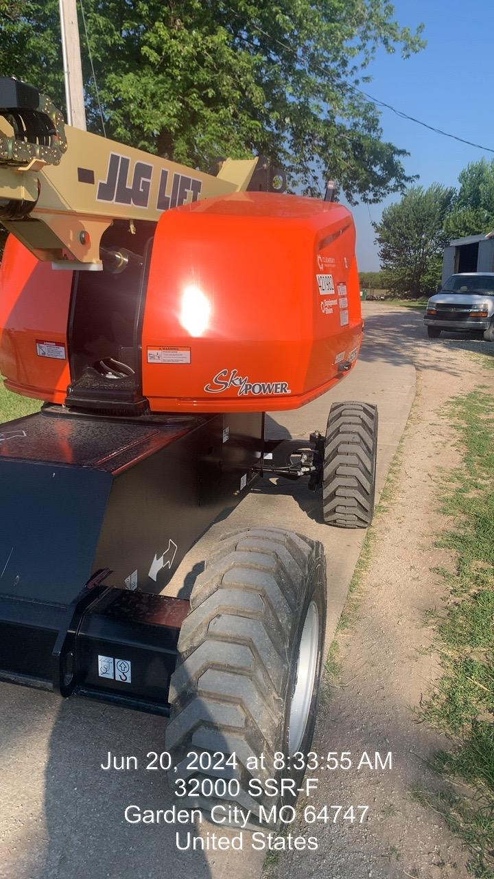 2024 JLG 460SJ
