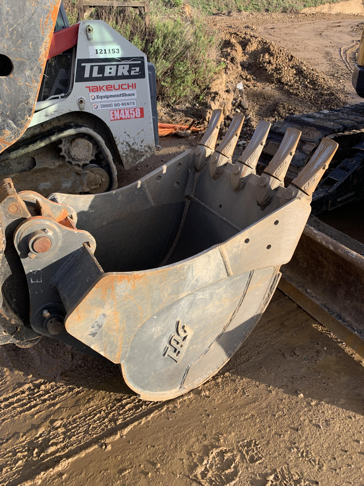 2021 TAG MANUFACTURING 36" HD Bucket 25-35k Excavator - Tag