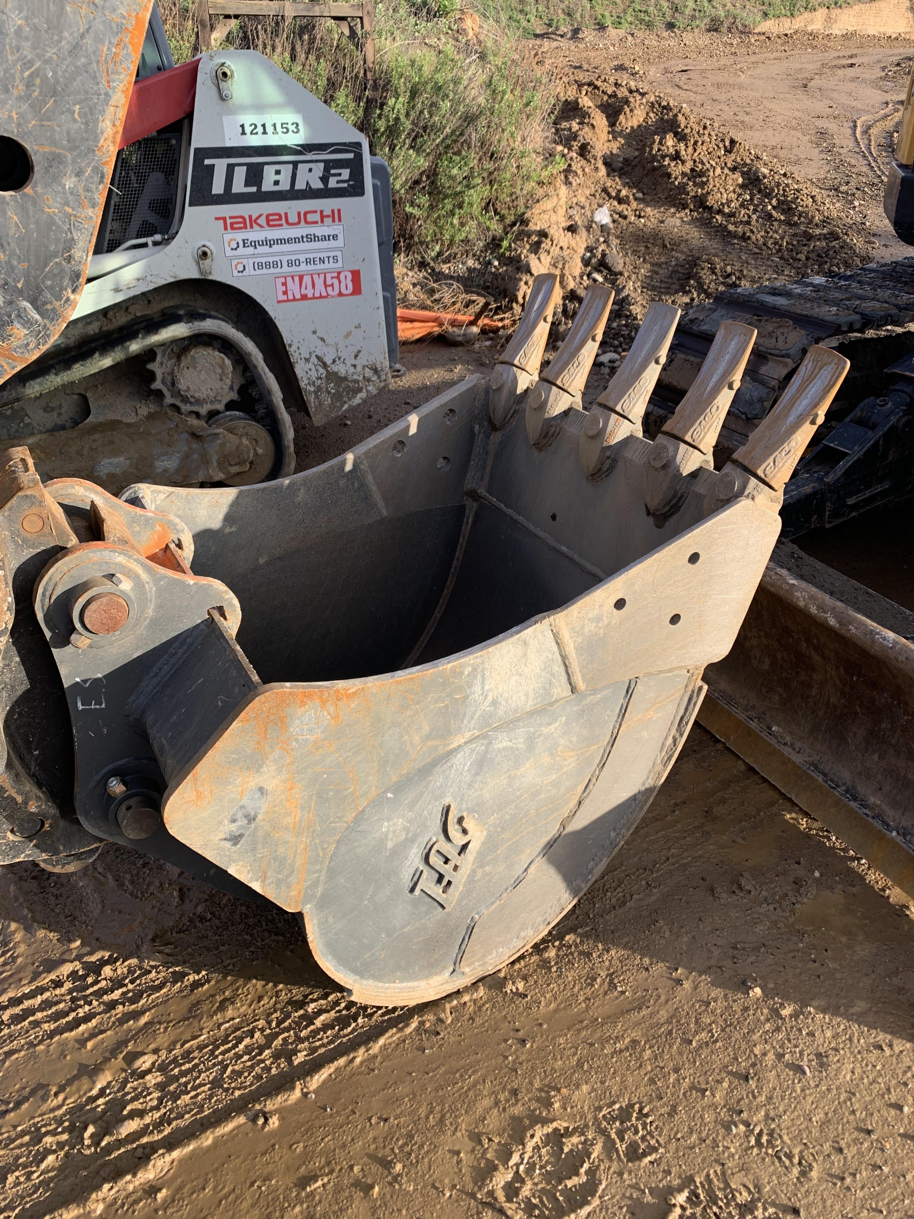 2021 TAG MANUFACTURING 36" HD Bucket 25-35k Excavator - Tag