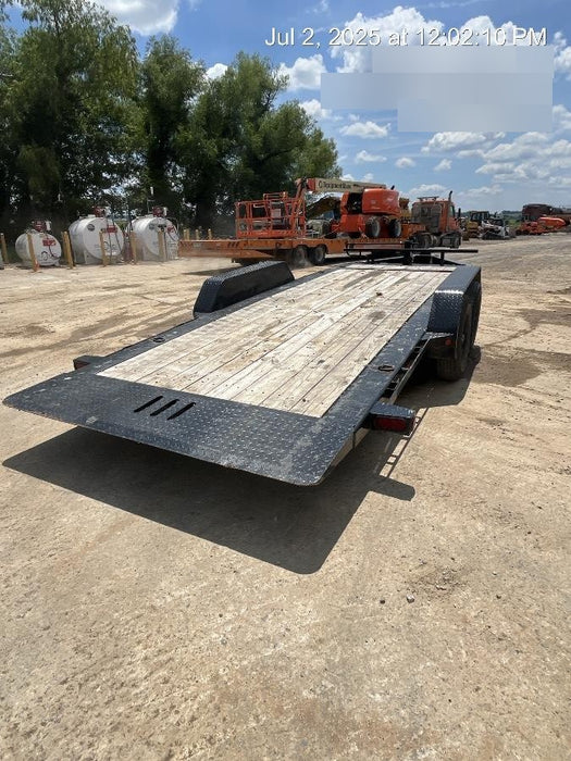 2022 LOADTRAIL Tilt-Deck Rental Trailer