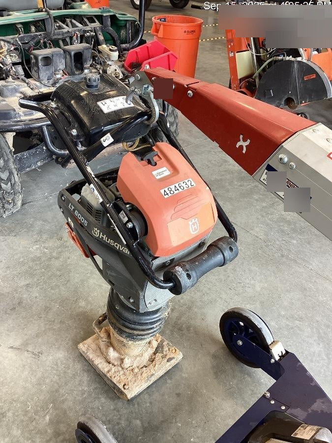 2024 HUSQVARNA LT6005
