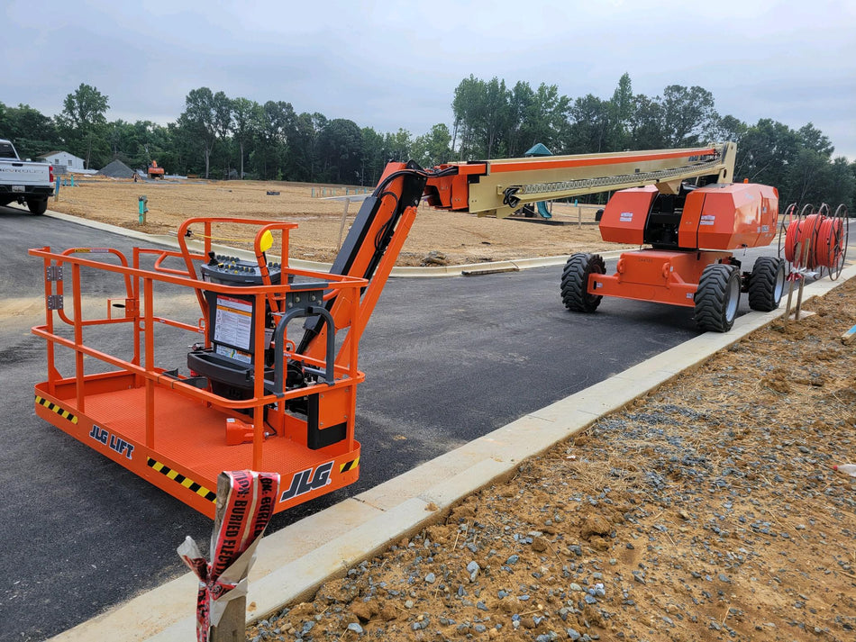 2022 JLG 860SJ