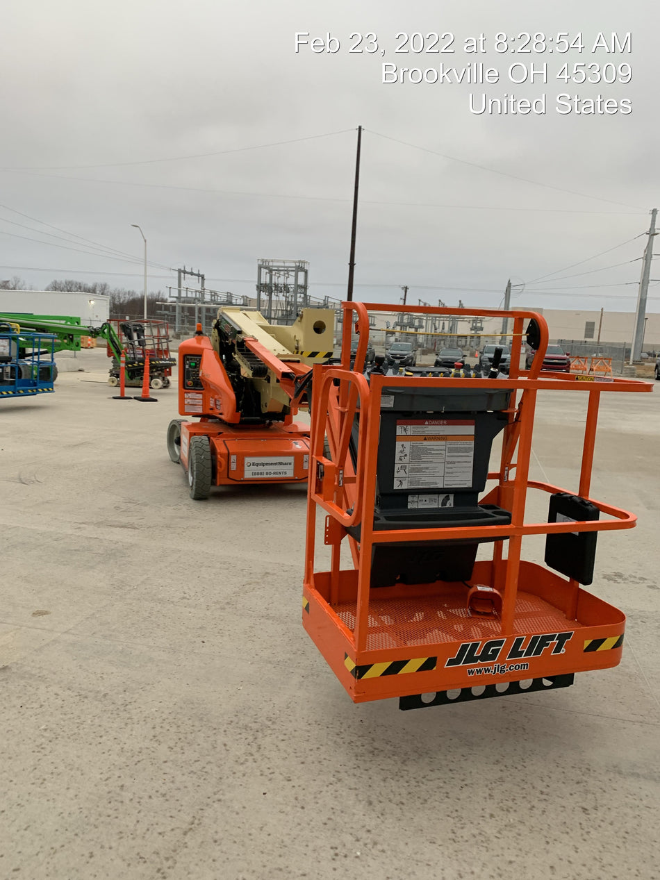 2021 JLG E400AJP Narrow
