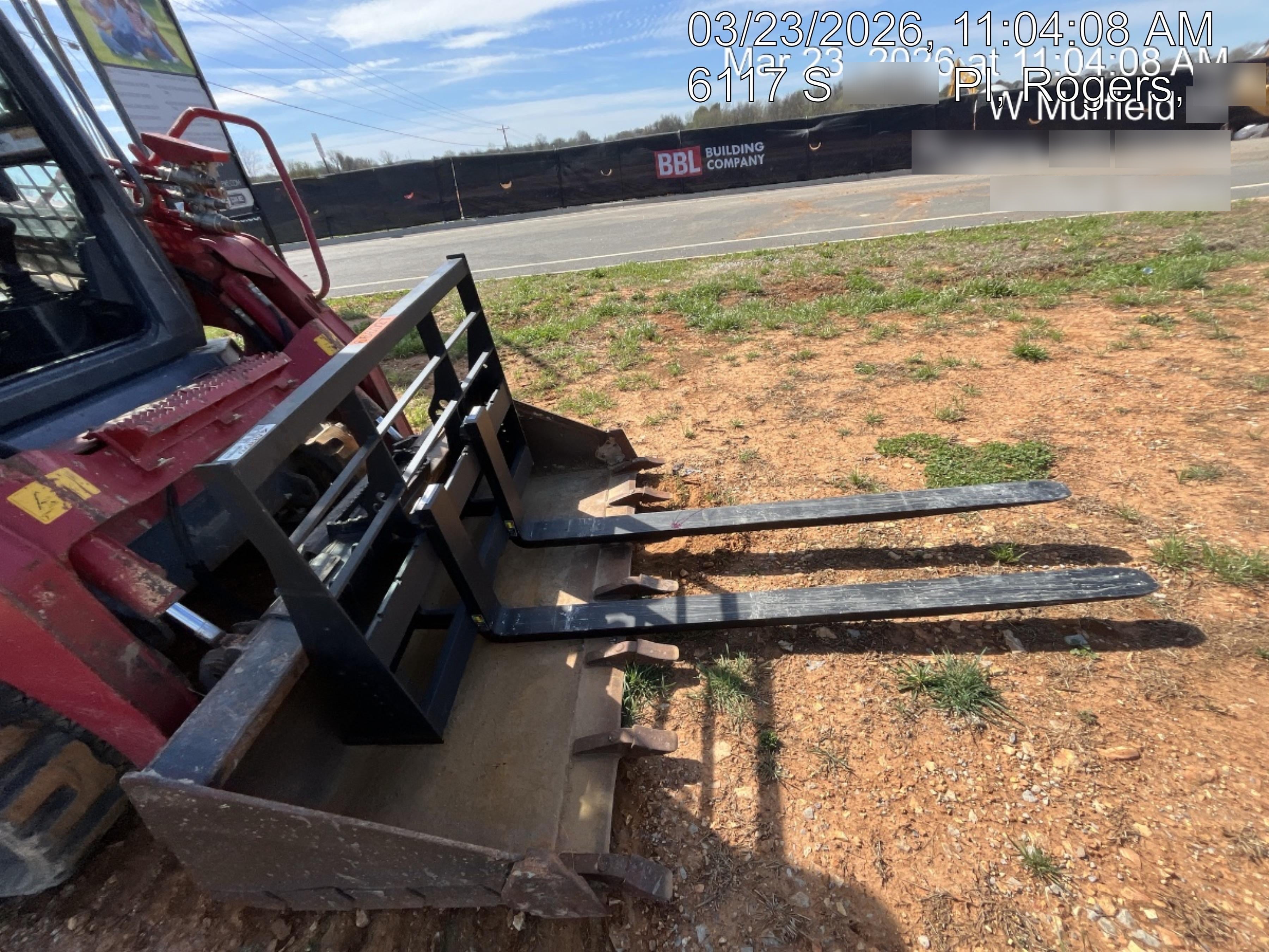 2026 ARROW MATERIAL HANDLING 72" Pallet Forks - Arrow