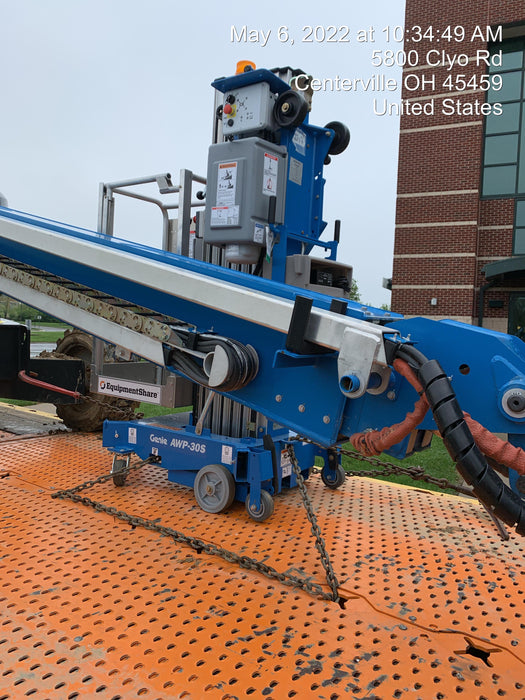 2021 GENIE AWP-30S DC