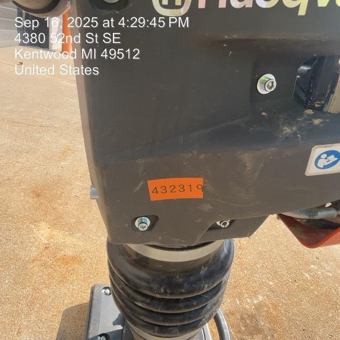 2024 HUSQVARNA LT6005