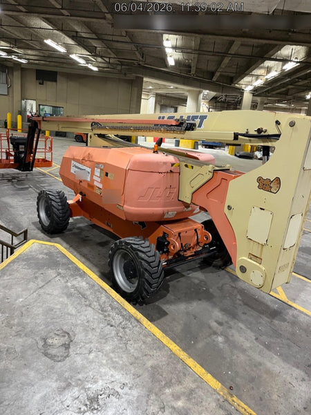 2019 JLG 800AJ