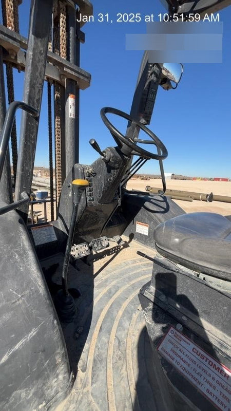 2023 CASE 588H