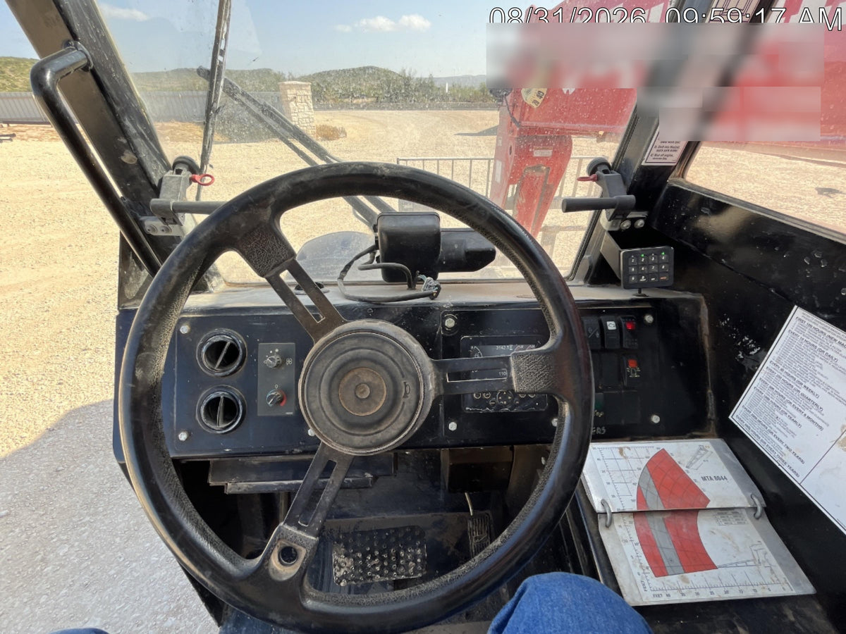 2020 MANITOU MTA8044